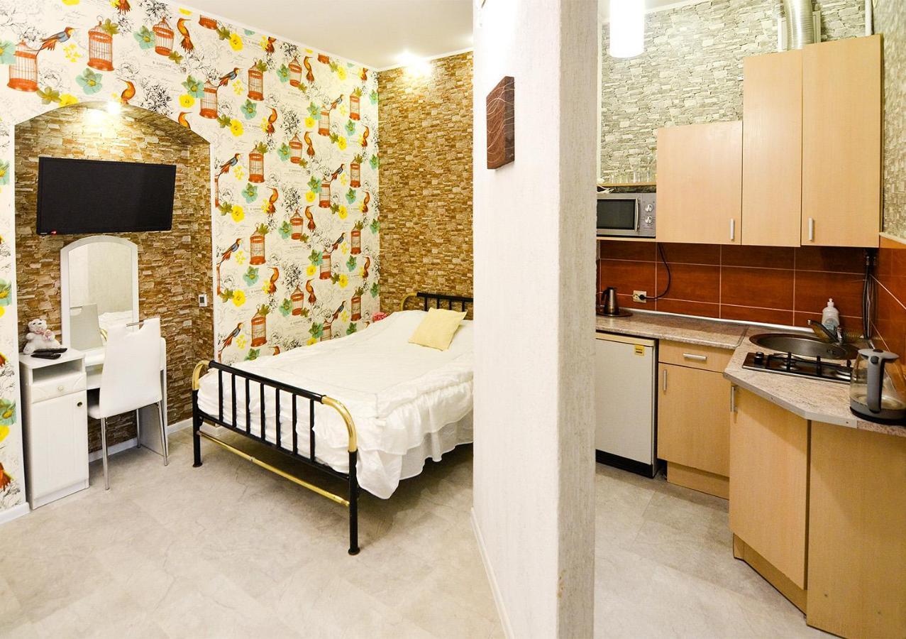 Apartments Leopolli Near Opera House Lviv Exterior foto